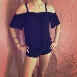 5/$25 Off the shoulder top
